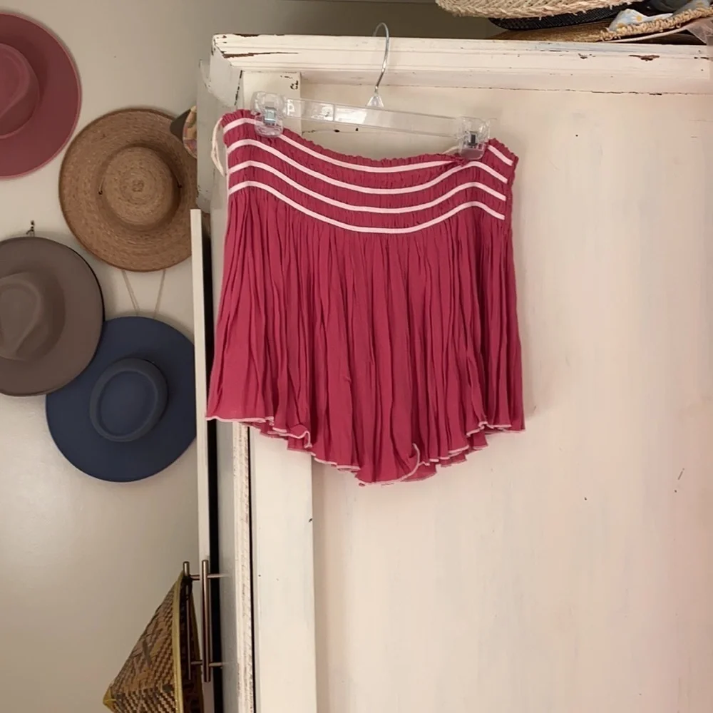 Free People - Picture 3 of 5